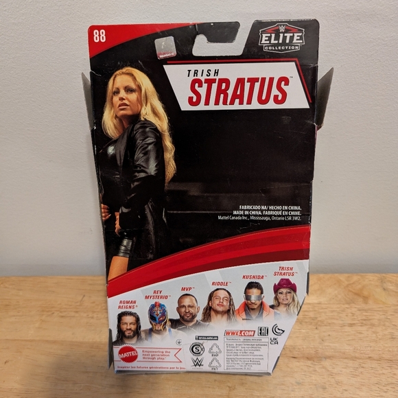 WWE Action Figure Elite Collection Trish Stratus Brand New with tag from Mattel - Picture 2 of 2